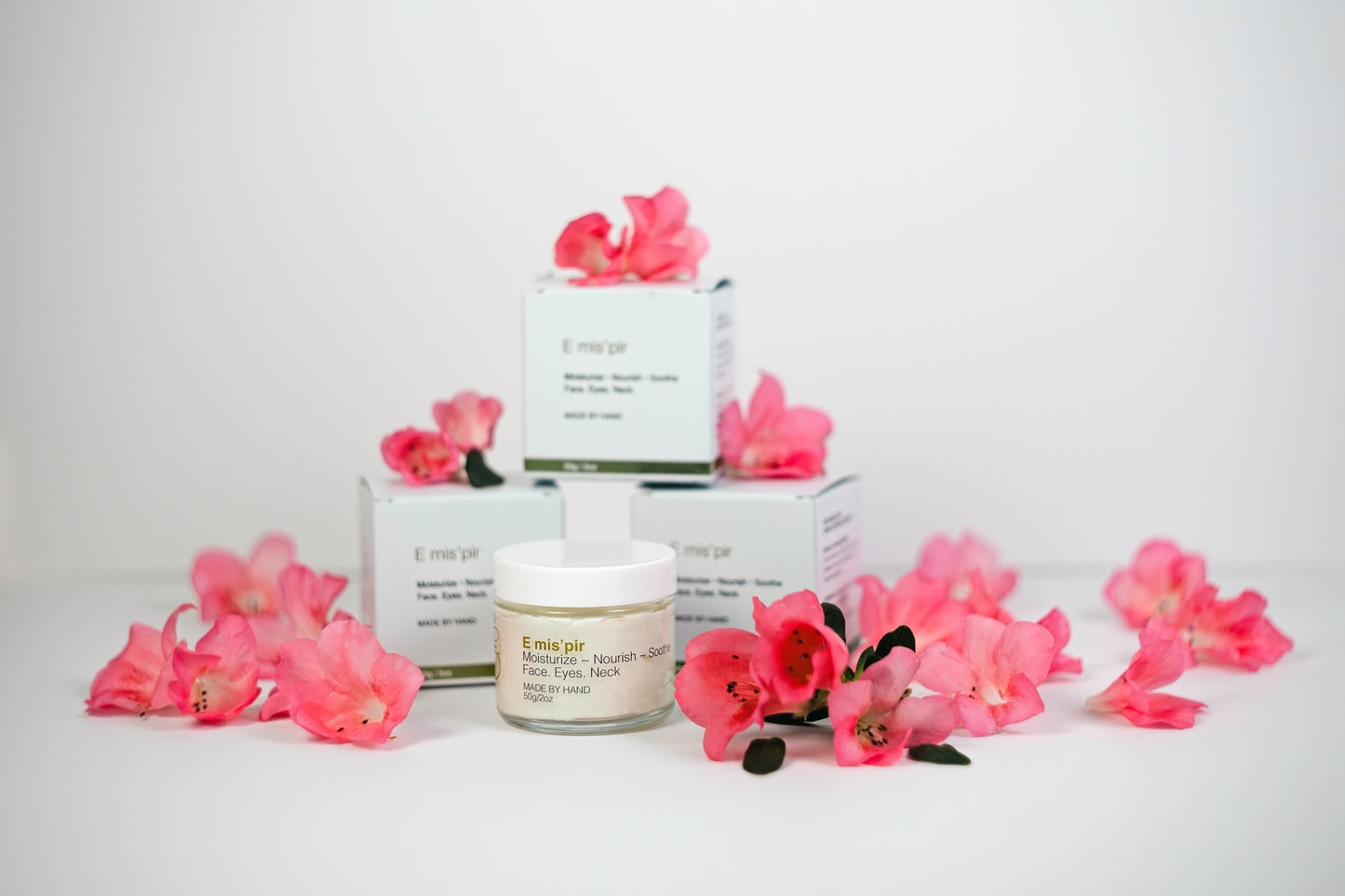 E mis'pir All-In-One Face, Under-Eye and Neck Cream